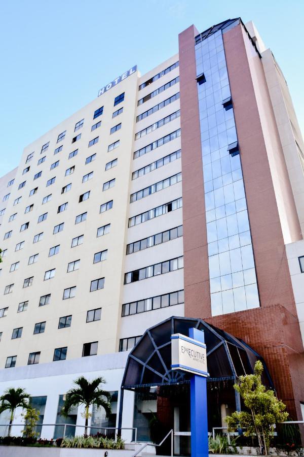 Executive Hotel フェイラ・デ・サンタナ エクステリア 写真