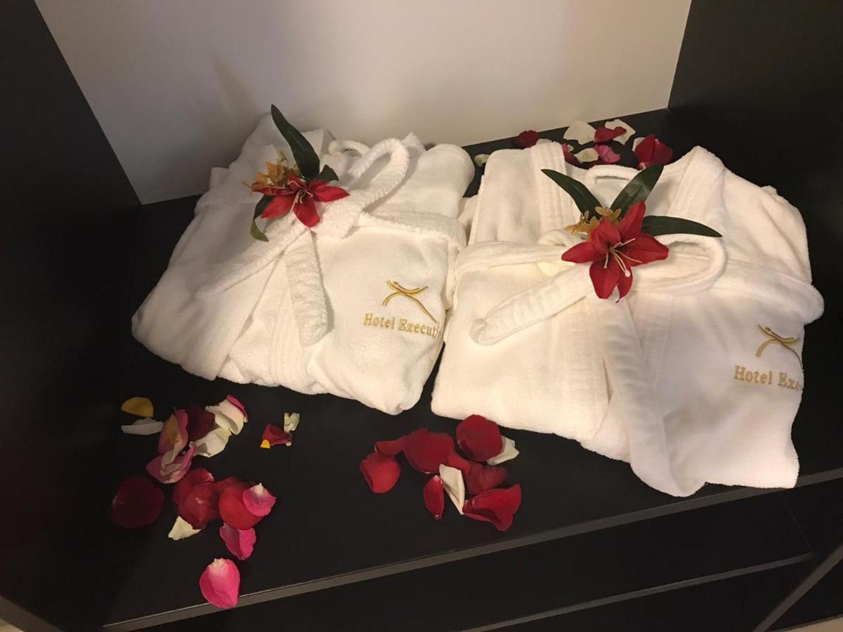 Executive Hotel フェイラ・デ・サンタナ エクステリア 写真